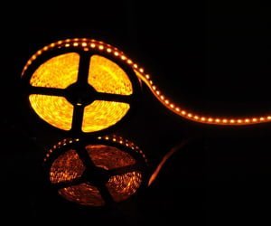 smd3528_120leds_led_strip_dc12v_maxbluelighting